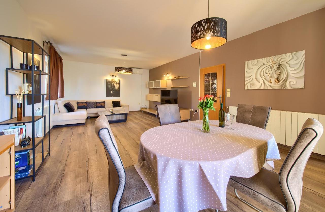 Apartment Lidija Krk Town Eksteriør billede
