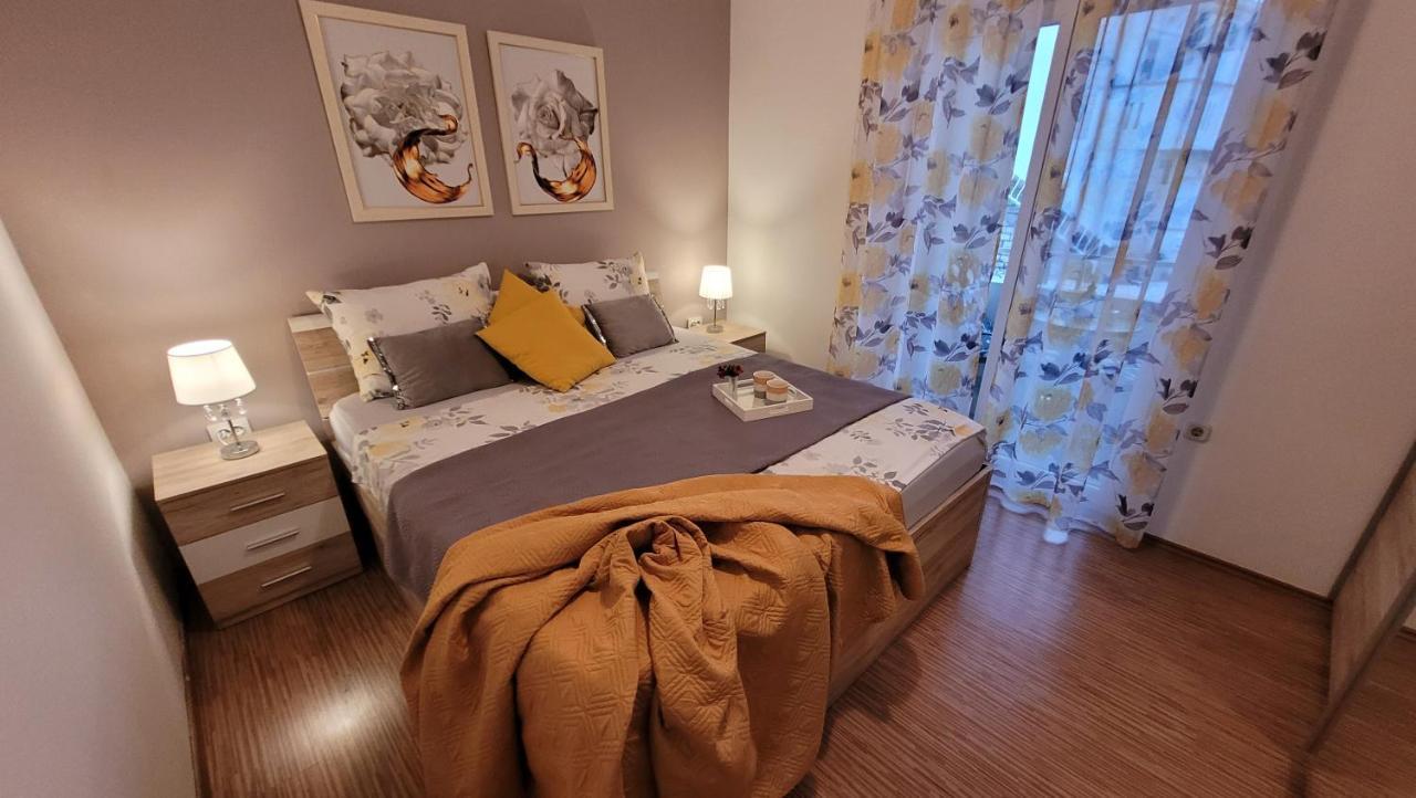 Apartment Lidija Krk Town Eksteriør billede